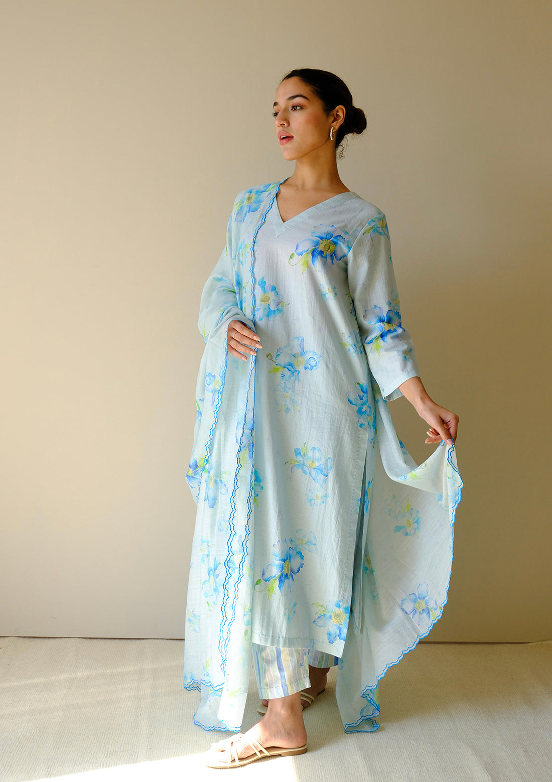 Aeris Poppy Blue Kurta Set