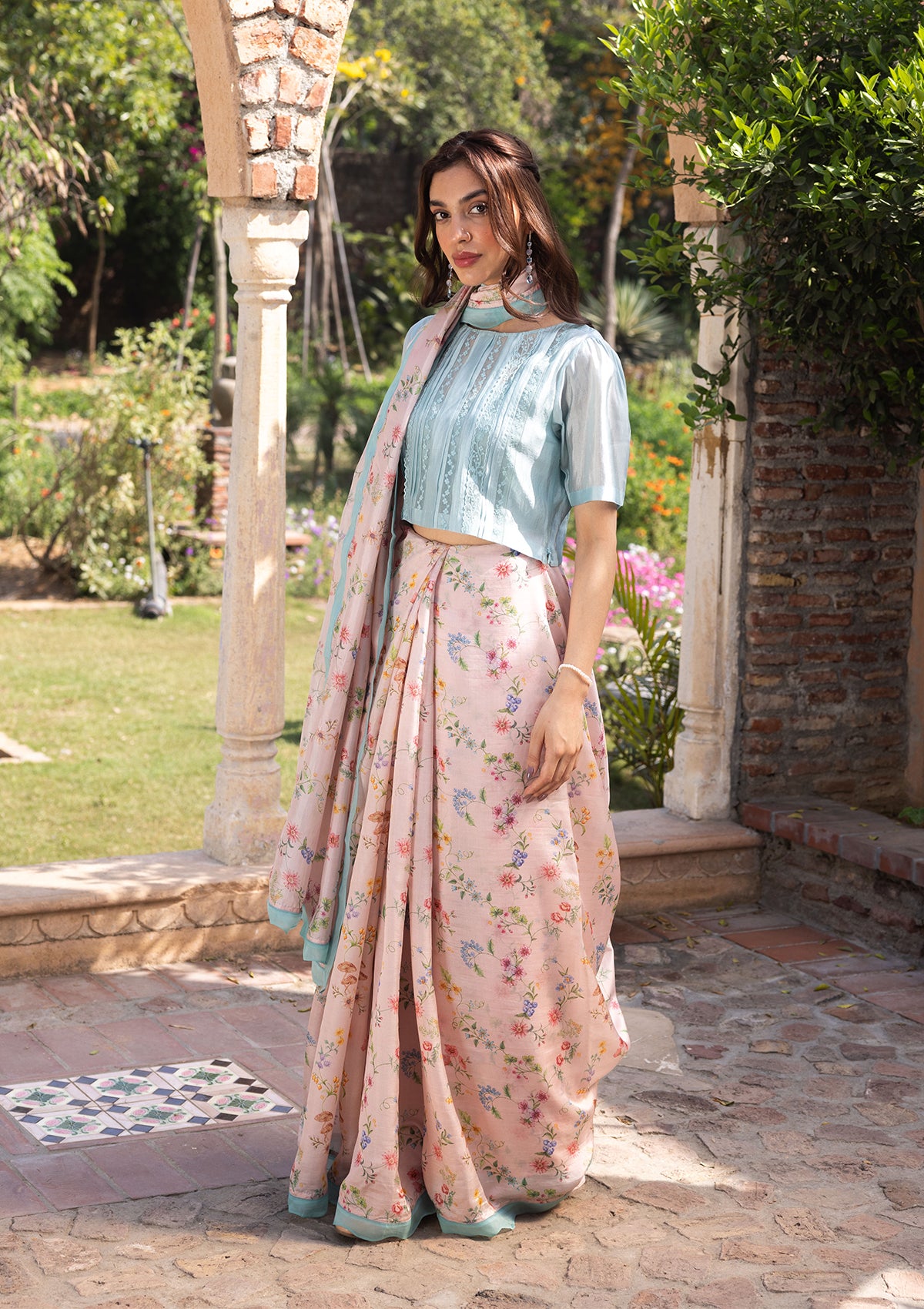 Forest Breeze Pink Scalloped Saree