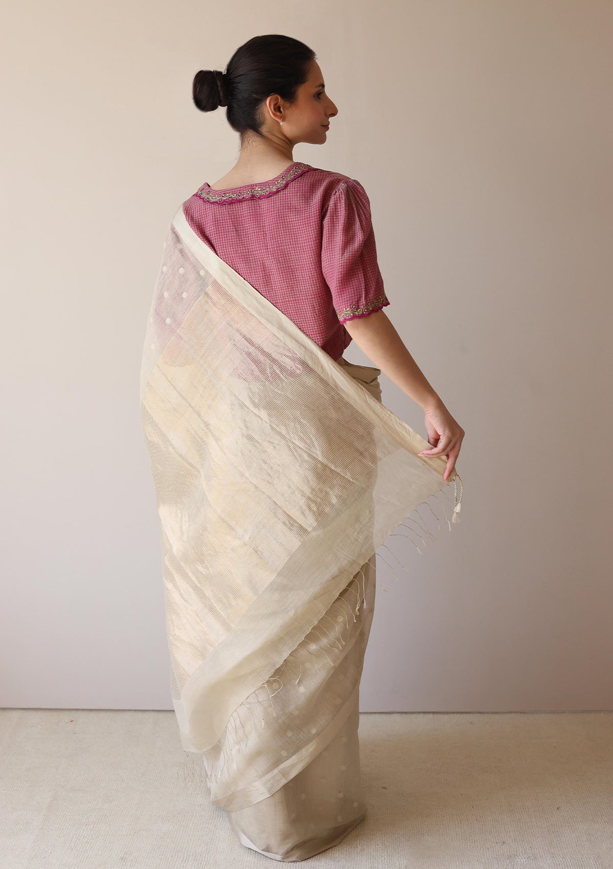 Beige Wildflower Meadow Jamdani Saree