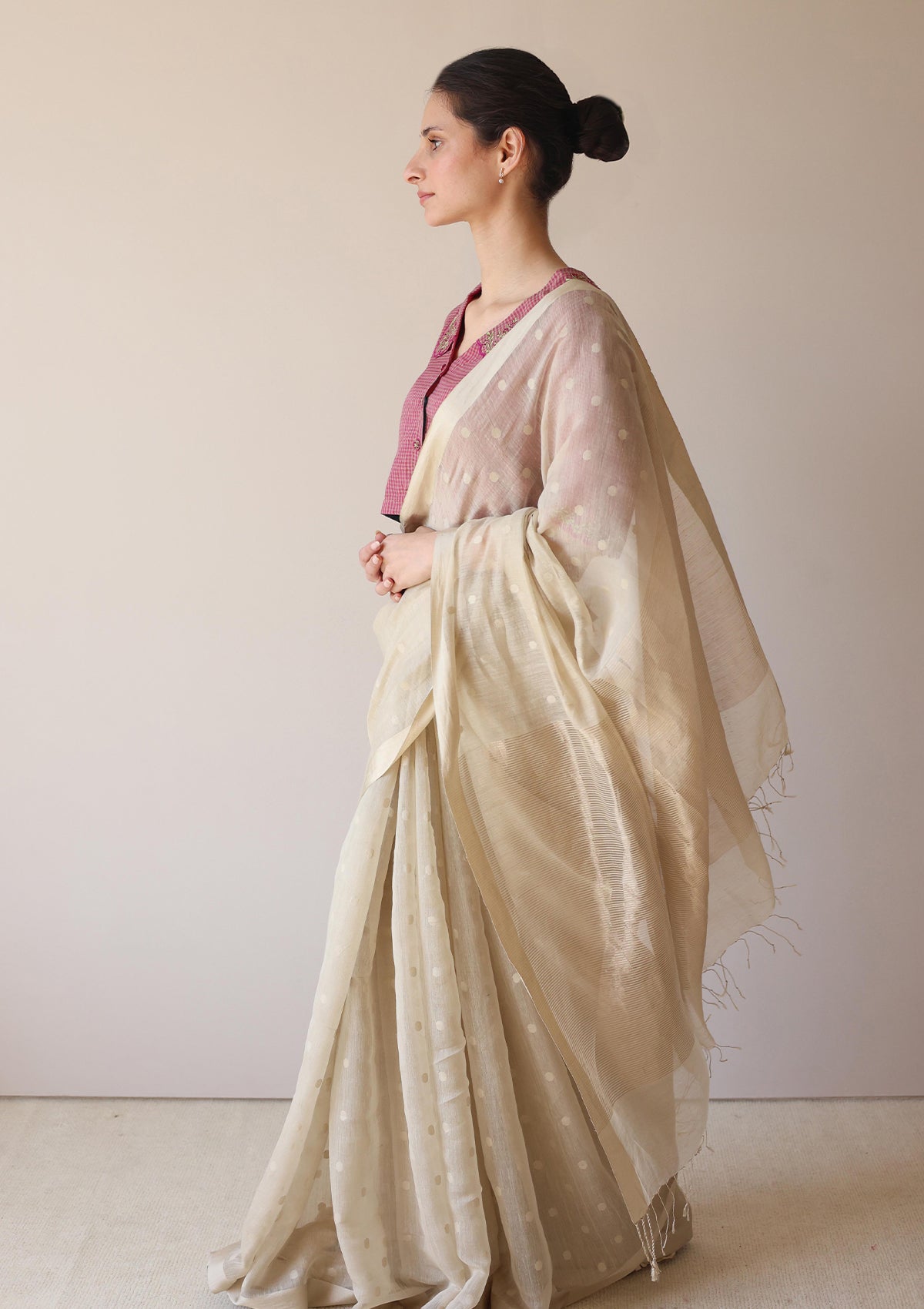 Beige Wildflower Meadow Jamdani Saree