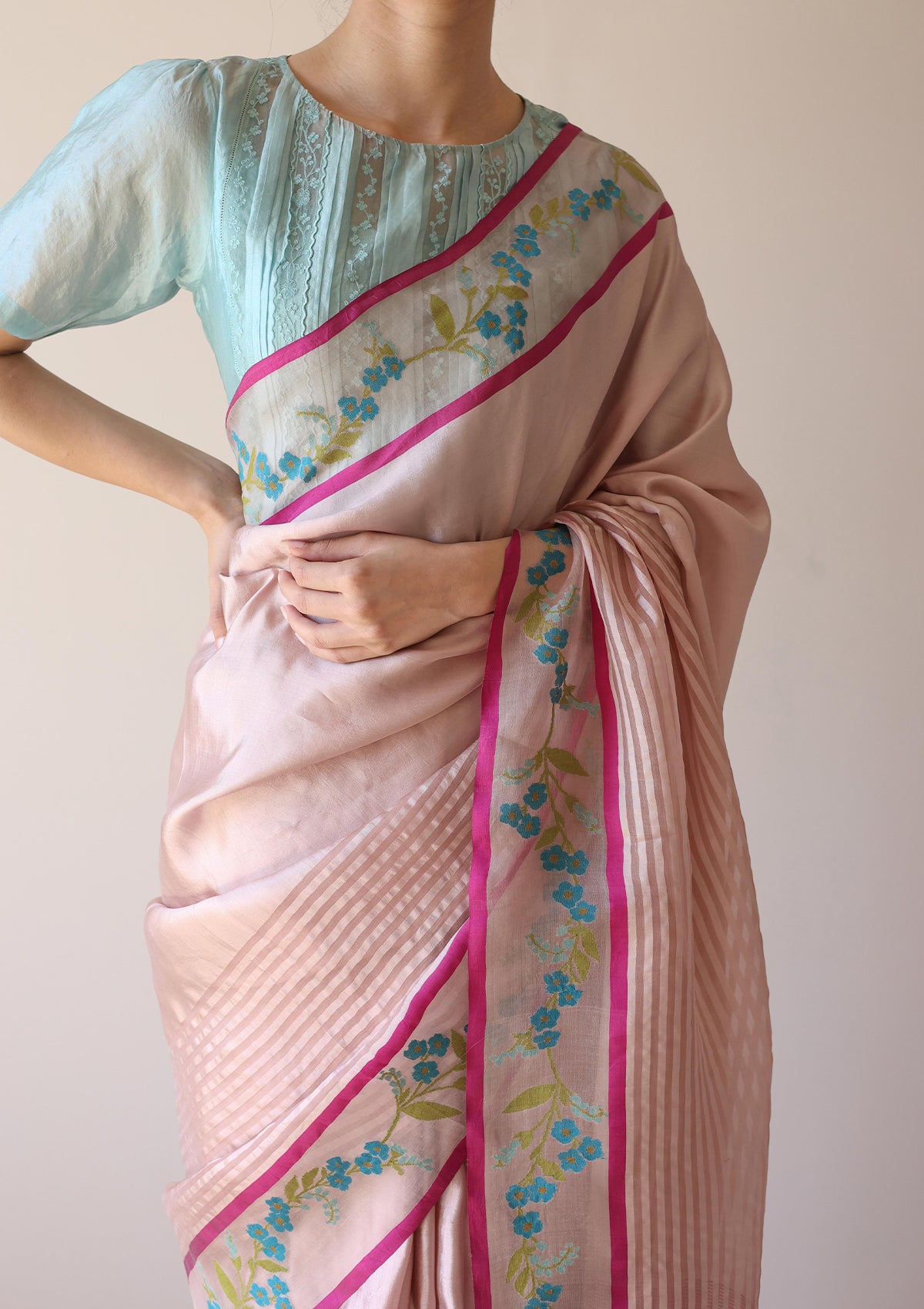Soulful Embrace Jamdani Saree
