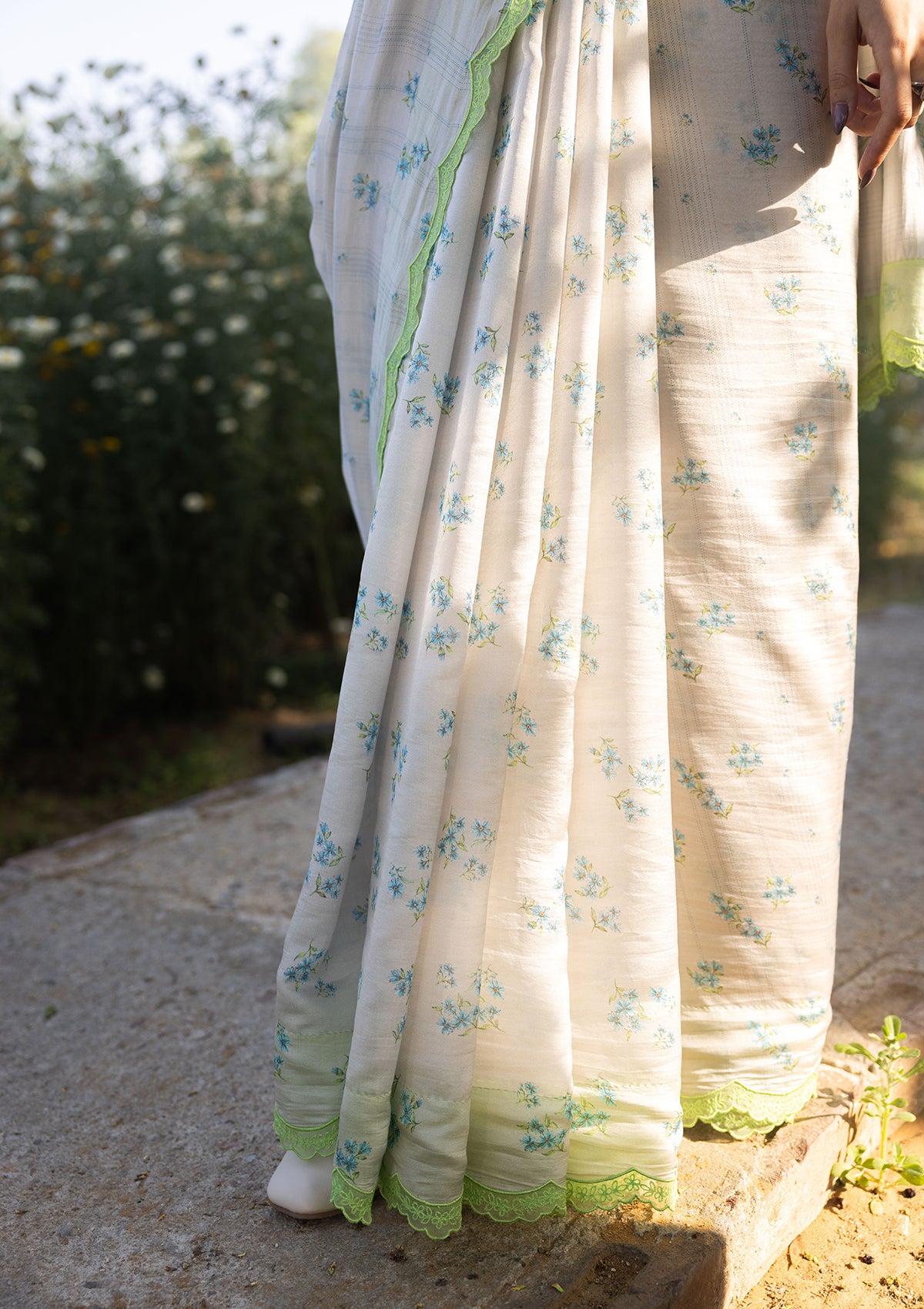 Wildflower Kiss Beige Saree