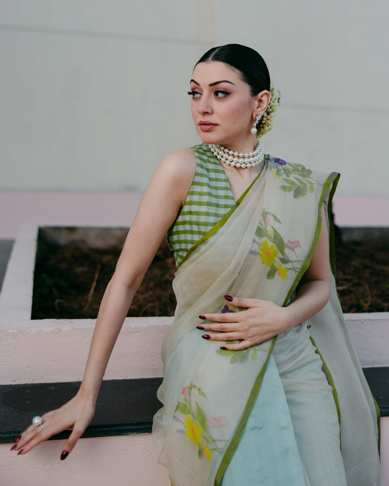 Hansika Motwani in Adore Jamdani Saree