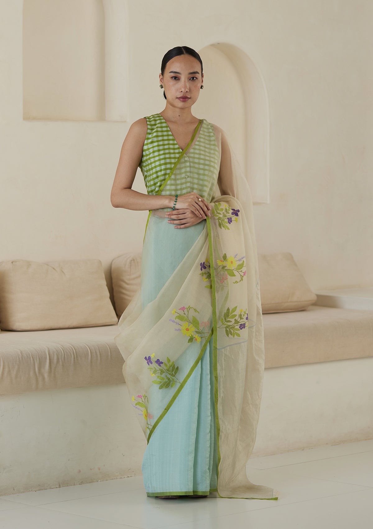 Handloom organza mulberry silk jamdani saree in seafoam and beige, from Surmaye. Intricate floral motifs. Paired with designer green blouse