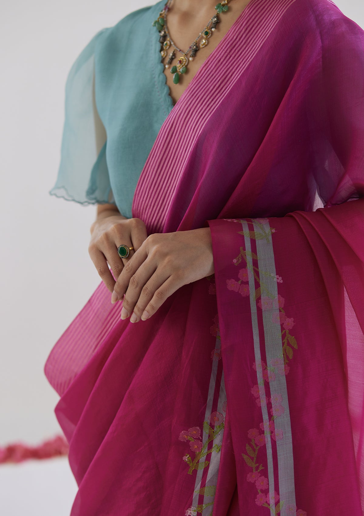 Nostalgic Embrace Jamdani Saree