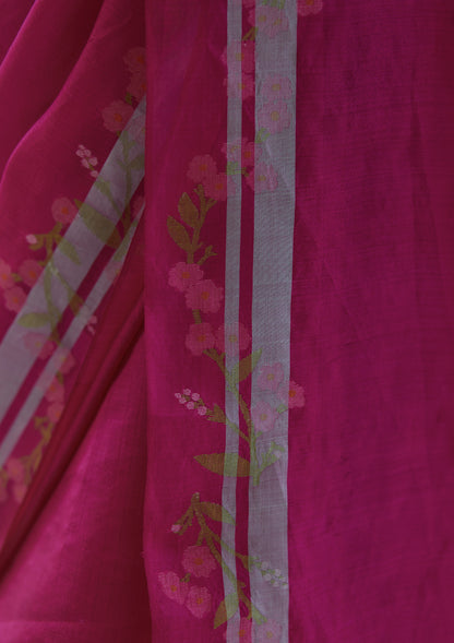 Nostalgic Embrace Jamdani Saree