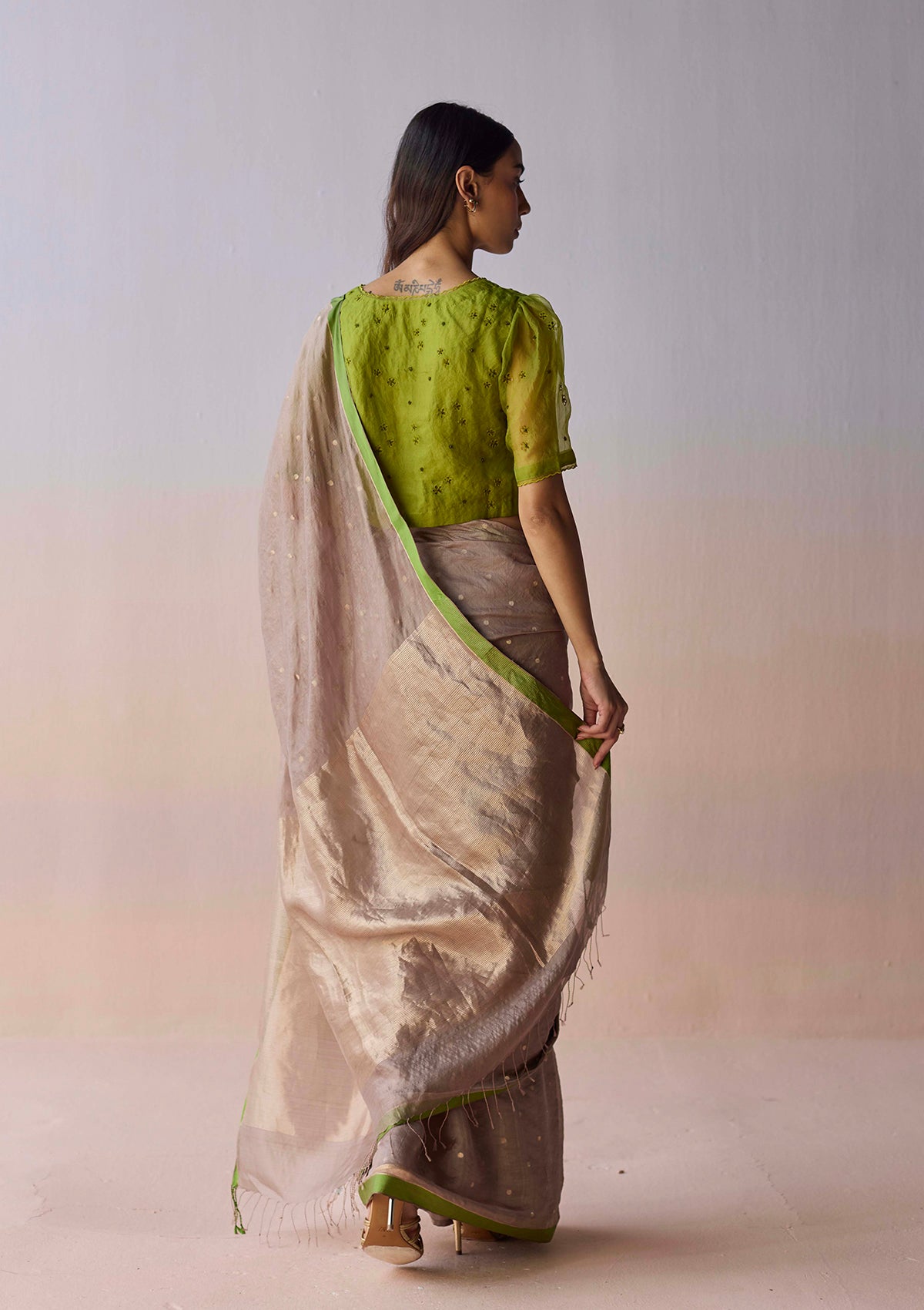 Taupe Wildflower Gleam Jamdani Saree