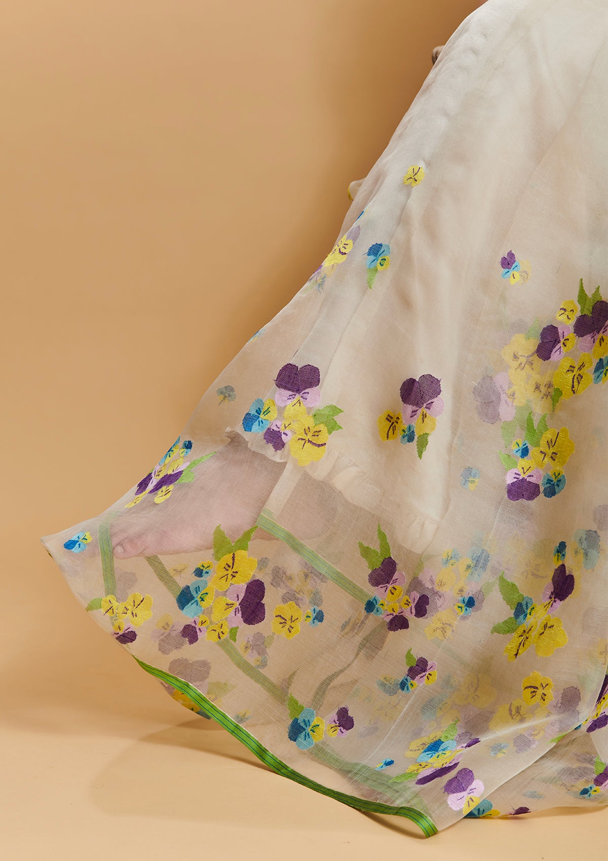 Pansy Bloom Jamdani Saree