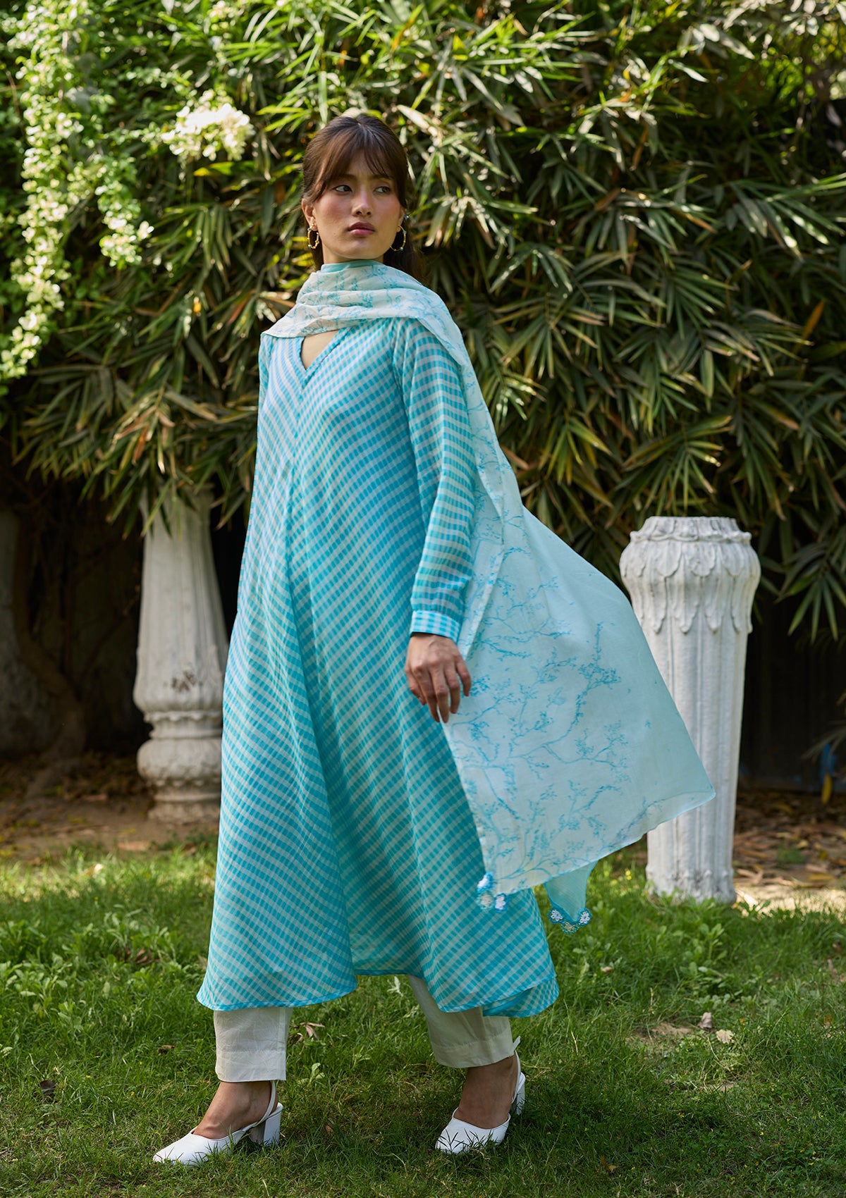 Once-Upon-a-Garden Blue Dupatta
