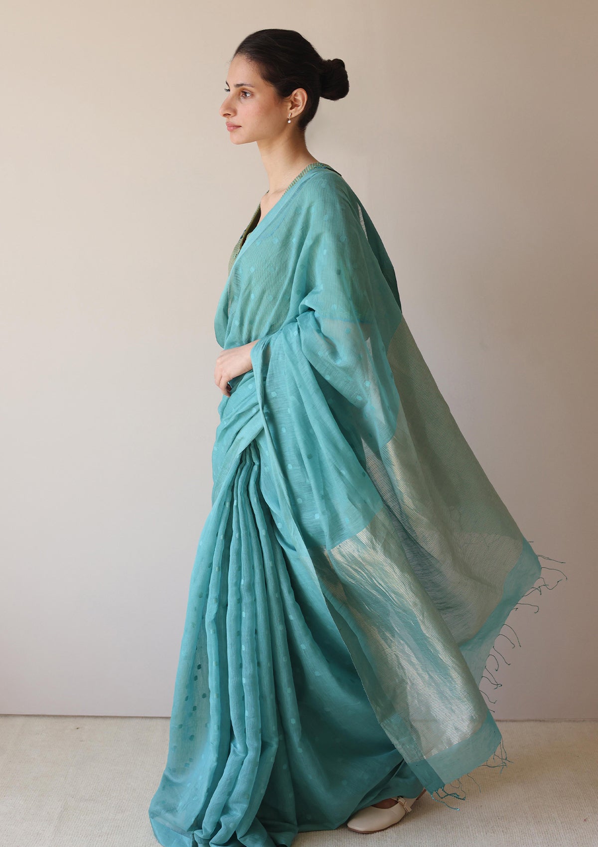 Teal Wildflower Meadow Jamdani Saree