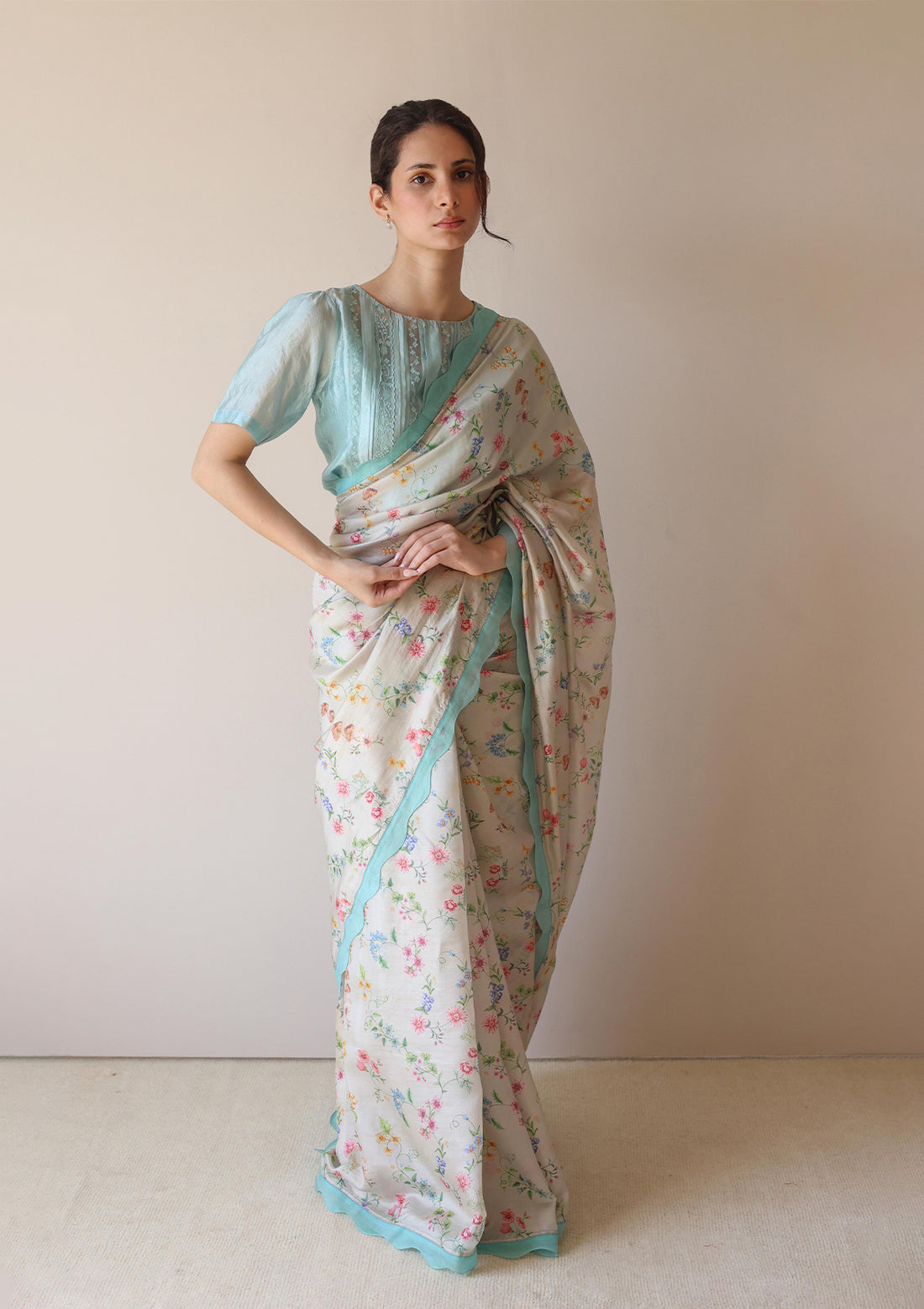 Forest Breeze Beige Scalloped Saree