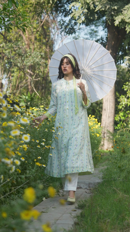 Hidden Orchard Ivory Kurta Set