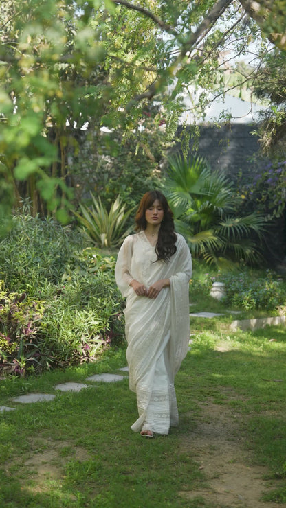 Wander Trail Ivory Embroidered Saree