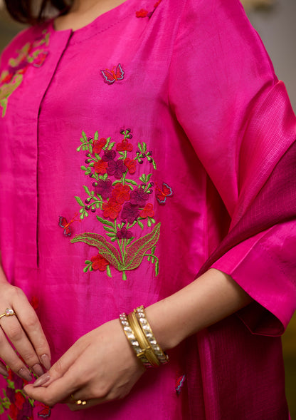 Alive Within Embroidered Pink Kurta Set