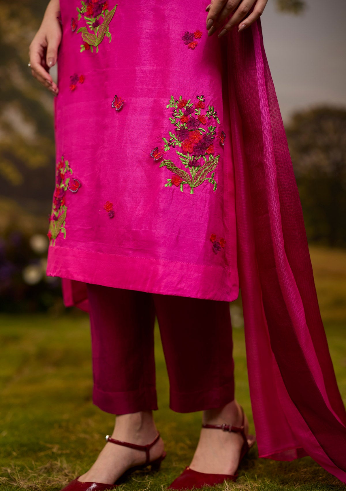 Alive Within Embroidered Pink Kurta Set
