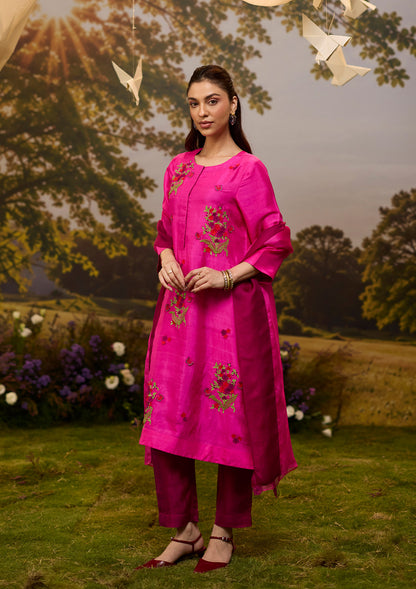 Alive Within Embroidered Pink Kurta Set